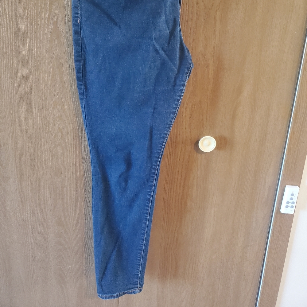 Old navy jeans